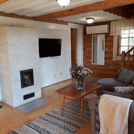 Paehkli Seaside Cottage With Cozy Outdoor Patio Koiguste Экстерьер фото